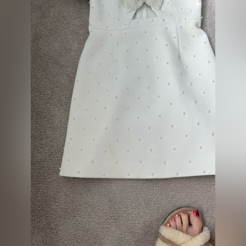 Rebecca Vallance White bow Mini Dress Puff Sleeves pearls bride size 2, 4 stains - Picture 9 of 16